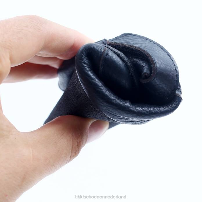 ziggy v1 leer volwassenen zwart Tikki schoenen JVXT256