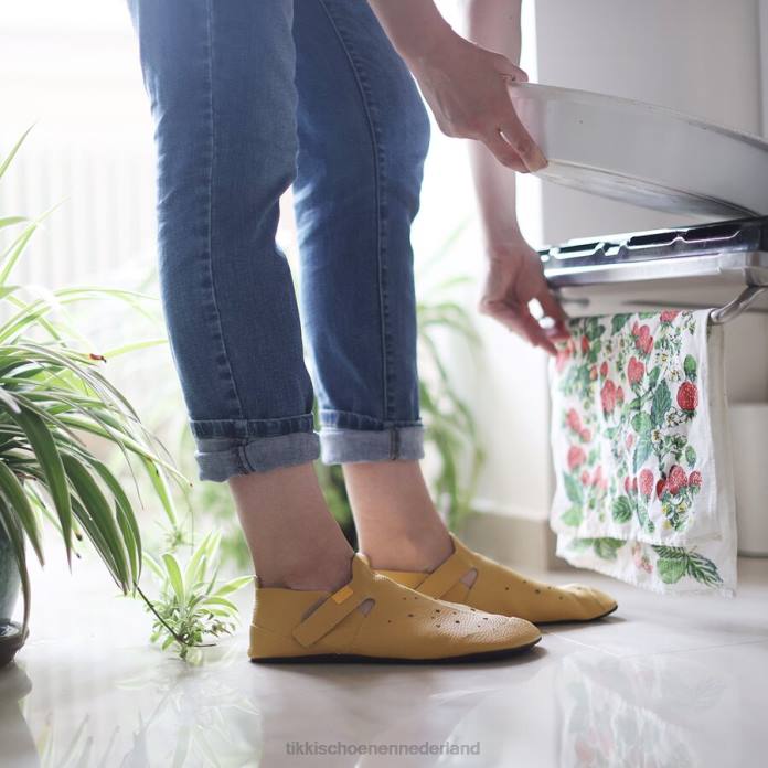 ziggy v2 leer volwassenen geel Tikki schoenen JVXT249
